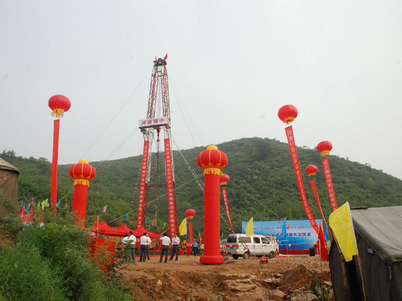 河南省煤田局采购河北永明生产的TSJ2000型水源钻机达到6台套用于煤层气钻井施工